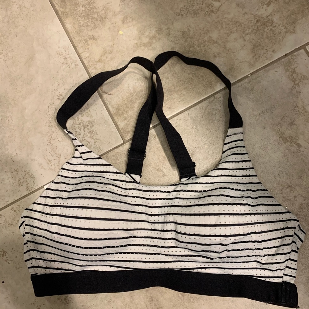 Victoria secret sports bra